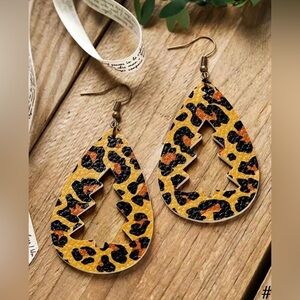 #139 | Trendy Vegan Leather, Teardrop Shape, Animal Print with Tree Cut-Out